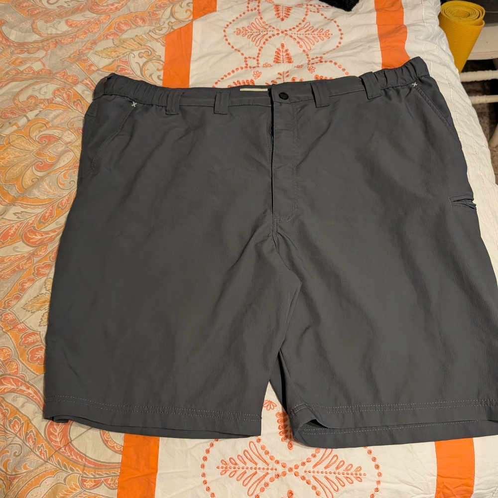 Men's Gray Shorts